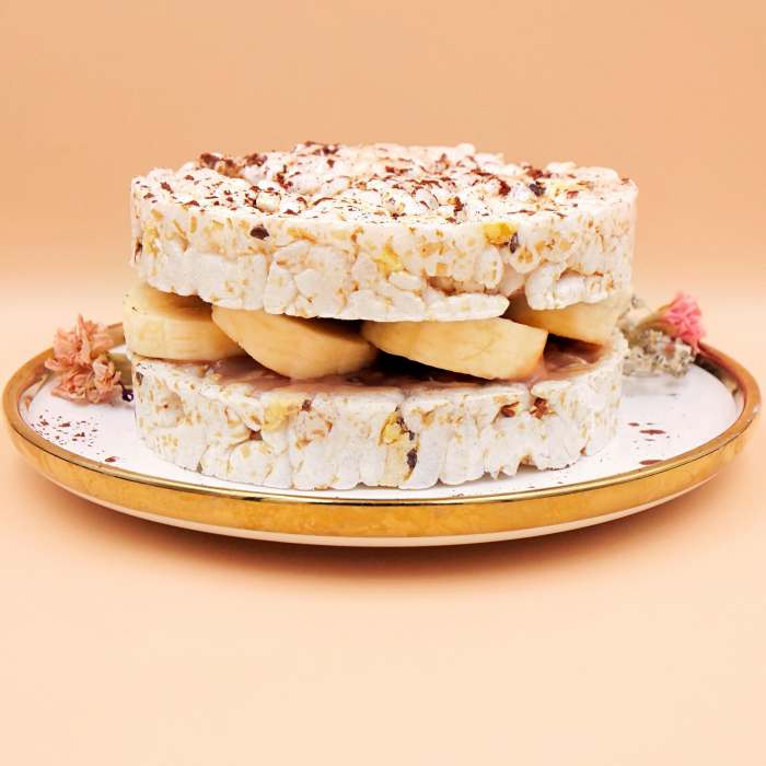 proteinowy-deser-z-wafli-ryzowych-i-banana